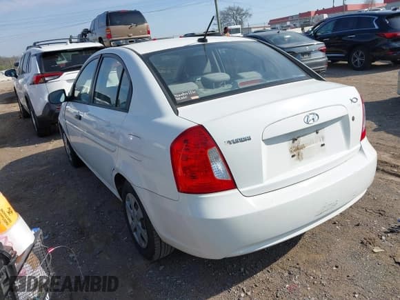 ✅ 2011 Hyundai Accent GLS • VIN: KMHCN4AC8BU603235 • Лот: 41909052. Опубликован ранее на IAAI с пробегом 203 098 миль. Бесплатный доступ к архиву аукционных продаж из США и подробный отчёт об истории автомобиля на DreamBid. Изображение 3.