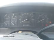 ✅ 1995 Ford Bronco Custom • VIN: 1FMEU15H9SLB40947 • Lot: 42576134. Wystawiony na IAAI z przebiegiem 195 658 mil. Bezpłatny archiwum sprzedaży aukcyjnych z USA i szczegółowy raport historii pojazdu na DreamBid. Zdjęcie 7.