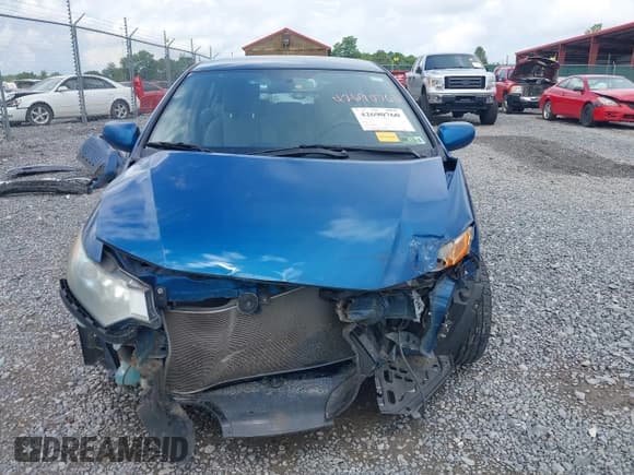 ✅ 2013 Honda Insight • VIN: JHMZE2H30DS002407 • Лот: 42690760. Опубликован ранее на IAAI с пробегом 118 203 миль. Бесплатный доступ к архиву аукционных продаж из США и подробный отчёт об истории автомобиля на DreamBid. Изображение 13.