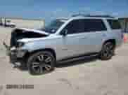 2019 Chevrolet Tahoe Premier z VIN 1GNSKCKJ3KR295868, wystawiony jako Copart lot #53320585 z przebiegiem 90 370 mil mil oraz Szkoda całkowita • Salvage title. Historia ofert i sprzedaży dostępna na DreamBid. Obrazek 1.