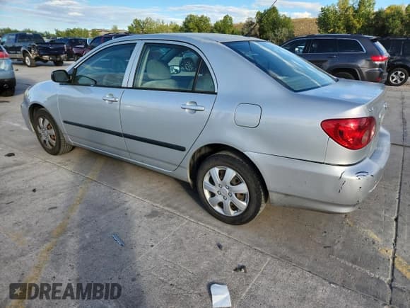 ✅ 2005 Toyota Corolla CE • VIN: 1NXBR32EX5Z519755 • Lot: 81712145. Wystawiony na Copart z przebiegiem 157 263 mil. Bezpłatny archiwum sprzedaży aukcyjnych z USA i szczegółowy raport historii pojazdu na DreamBid. Zdjęcie 2.