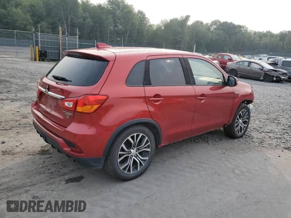 2018 Mitsubishi Outlander SE с VIN JA4AR3AW2JU000276, выставлен на аукционе Copart как лот 67362765 с пробегом 124 176 миль миль и Списание • Salvage title. История ставок и продаж доступна на DreamBid. Изображение 3.