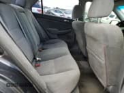 ✅ 2004 Honda Accord LX • VIN: 1HGCM56344A015795 • Лот: 84393305. Опубликован ранее на Copart с пробегом 216 021 миль. Бесплатный доступ к архиву аукционных продаж из США и подробный отчёт об истории автомобиля на DreamBid. Изображение 10.