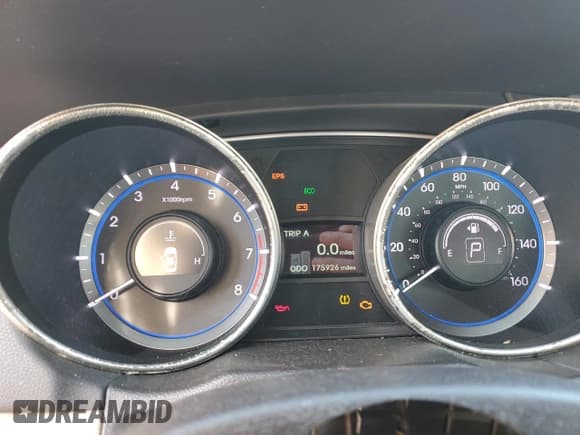 ✅ 2011 Hyundai Sonata GLS • VIN: 5NPEB4AC1BH227932 • Lot: 72975254. Listed on Copart with 175,926 mi. Free auction sales archive from the USA and detailed vehicle history report at DreamBid. Image 9.