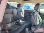 ✅ 2015 MINI Hardtop • VIN: WMWXM5C59FT937943 • Lot: 84937855. Wystawiony na Copart z przebiegiem 80 325 mil. Bezpłatny archiwum sprzedaży aukcyjnych z USA i szczegółowy raport historii pojazdu na DreamBid. Zdjęcie 10.