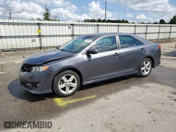 2013 Toyota Camry L с VIN 4T1BF1FK6DU215429, выставлен на аукционе Copart как лот 81638805 с пробегом 227 515 миль миль и Списание • Salvage title. История ставок и продаж доступна на DreamBid. Изображение 1.