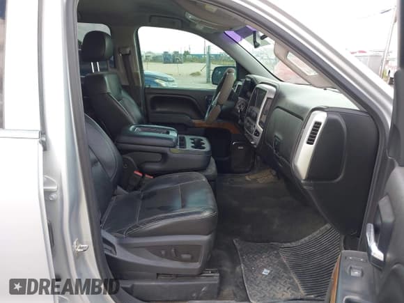 ✅ 2014 GMC Sierra 1500 SLT • VIN: 3GTU2VEC6EG289917 • Lot: 43008571. Wystawiony na IAAI z przebiegiem 173 940 mil. Bezpłatny archiwum sprzedaży aukcyjnych z USA i szczegółowy raport historii pojazdu na DreamBid. Zdjęcie 5.