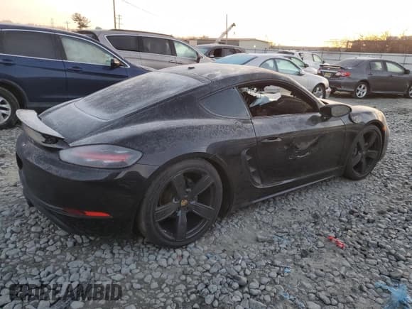 ✅ 2018 Porsche 718 Cayman • VIN: WP0AA2A81JK262360 • Lot: 64991042. Listed on Copart with Not provided. Free auction sales archive from the USA and detailed vehicle history report at DreamBid. Image 3.