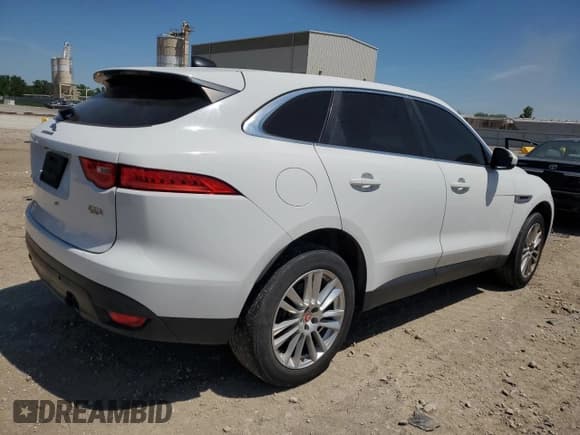 ✅ 2020 Jaguar F-Pace 30t Prestige • VIN: SADCK2GX2LA633902 • Лот: 56566455. Опубликован ранее на Copart с пробегом 140 062 миль. Бесплатный доступ к архиву аукционных продаж из США и подробный отчёт об истории автомобиля на DreamBid. Изображение 3.
