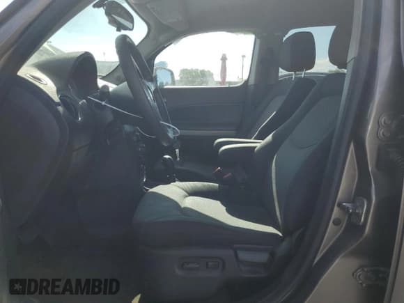 ✅ 2011 Chevrolet HHR 1LT • VIN: 3GNBABFU0BS577481 • Lot: 60434464. Listed on Copart with 102,120 mi. Free auction sales archive from the USA and detailed vehicle history report at DreamBid. Image 7.