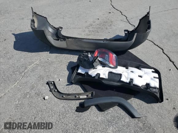 ✅ 2020 Jeep Compass Limited • VIN: 3C4NJCCBXLT231240 • Лот: 85909845. Опубликован ранее на Copart с пробегом 95 332 миль. Бесплатный доступ к архиву аукционных продаж из США и подробный отчёт об истории автомобиля на DreamBid. Изображение 13.