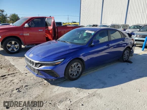 ✅ 2024 Hyundai Elantra SEL • VIN: KMHLM4DGXRU756582 • Lot: 86812745. Listed on Copart with 25,010 mi. Free auction sales archive from the USA and detailed vehicle history report at DreamBid. Image 1.