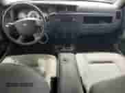 2008 Dodge Dakota ST z VIN 1D7HE22K98S558398, wystawiony jako Copart lot #86100785 z przebiegiem 199 816 mil mil oraz Szkoda całkowita • Salvage title. Historia ofert i sprzedaży dostępna na DreamBid. Obrazek 8.