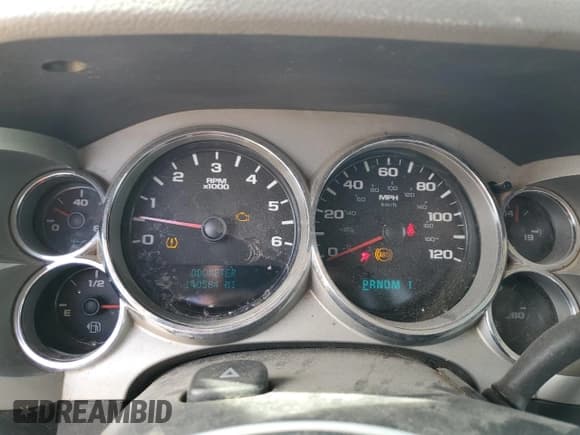 ✅ 2007 Chevrolet Silverado 2500HD Work Truck • VIN: 1GCHC24K27E526449 • Лот: 50052085. Опубликован ранее на Copart с пробегом 140 584 миль. Бесплатный доступ к архиву аукционных продаж из США и подробный отчёт об истории автомобиля на DreamBid. Изображение 9.