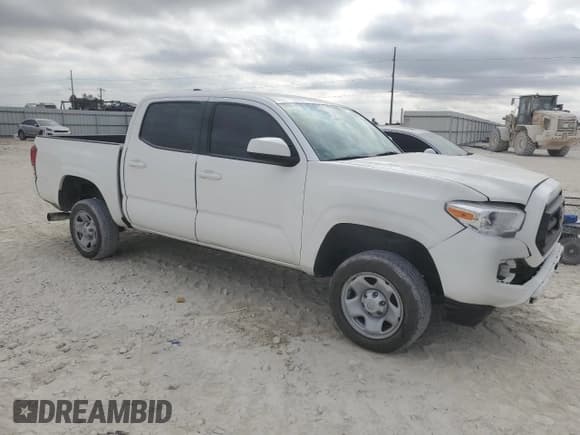 ✅ 2021 Toyota Tacoma SR • VIN: 5TFAX5GN9MX190862 • Lot: 89647145. Wystawiony na Copart z przebiegiem 85 614 mil. Bezpłatny archiwum sprzedaży aukcyjnych z USA i szczegółowy raport historii pojazdu na DreamBid. Zdjęcie 4.