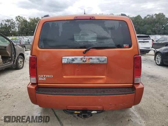 2007 Dodge Nitro SLT с VIN 1D8GT58K97W578468, выставлен на аукционе Copart как лот 81230694 с пробегом 257 058 миль миль и Списание • Salvage title. История ставок и продаж доступна на DreamBid. Изображение 6.