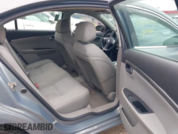 ✅ 2008 Saturn Aura XE • VIN: 1G8ZS57N18F124460 • Lot: 43300473. Listed on IAAI with 116,799 mi. Free auction sales archive from the USA and detailed vehicle history report at DreamBid. Image 8.