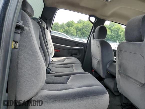 ✅ 2006 GMC Sierra 1500 SLE2 • VIN: 2GTEK13Z661303281 • Lot: 63319215. Wystawiony na Copart z przebiegiem Nie podano. Bezpłatny archiwum sprzedaży aukcyjnych z USA i szczegółowy raport historii pojazdu na DreamBid. Zdjęcie 10.