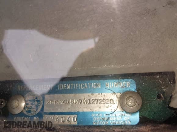 1998 Chevrolet Silverado 1500 with VIN 2GBEC19M7W1272930, listed as a IAAI auction lot 42900129 with 211,971 mi miles and . Bid and sale history available at DreamBid. Image 9.