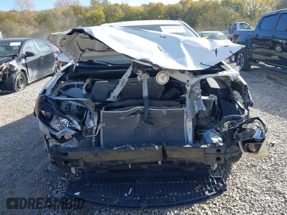 ✅ 2014 Toyota Corolla S Plus • VIN: 5YFBURHE8EP108185 • Lot: 43612355. Listed on IAAI with 77,066 mi. Free auction sales archive from the USA and detailed vehicle history report at DreamBid. Image 6.