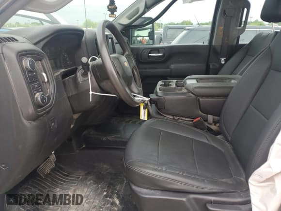 ✅ 2022 Chevrolet Silverado 2500HD Work Truck • VIN: 1GC4YLE71NF237067 • Лот: 57556475. Опубликован ранее на Copart с пробегом 60 326 миль. Бесплатный доступ к архиву аукционных продаж из США и подробный отчёт об истории автомобиля на DreamBid. Изображение 7.