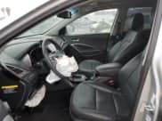 ✅ 2017 Hyundai Santa Fe Ultimate • VIN: 5XYZW4LA4HG385960 • Лот: 44753093. Опубликован ранее на Copart с пробегом Не указан. Бесплатный доступ к архиву аукционных продаж из США и подробный отчёт об истории автомобиля на DreamBid. Изображение 7.