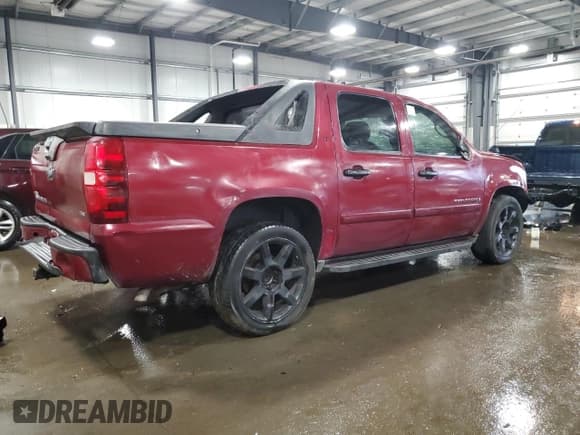 ✅ 2007 Chevrolet Avalanche LTZ • VIN: 3GNFK12367G174492 • Lot: 60834605. Listed on Copart with 212,225 mi. Free auction sales archive from the USA and detailed vehicle history report at DreamBid. Image 3.