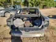 2018 Dodge Charger Daytona 392 z VIN 2C3CDXGJ8JH203373, wystawiony jako Copart lot #85090375 z przebiegiem Nie podano mil oraz Szkoda całkowita • Salvage title. Historia ofert i sprzedaży dostępna na DreamBid. Obrazek 6.