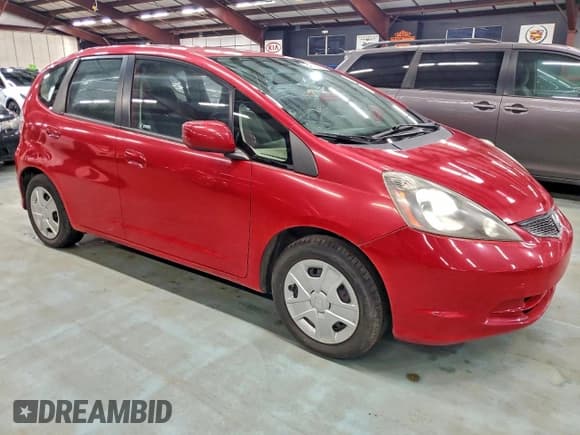 ✅ 2013 Honda Fit • VIN: JHMGE8G34DC060400 • Лот: 94920325. Опубликован ранее на Copart с пробегом 51 079 миль. Бесплатный доступ к архиву аукционных продаж из США и подробный отчёт об истории автомобиля на DreamBid. Изображение 4.