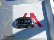 ✅ 2019 Hyundai Santa Fe SEL • VIN: 5NMS33AD7KH020056 • Lot: 43397434. Wystawiony na IAAI z przebiegiem 97 779 mil. Bezpłatny archiwum sprzedaży aukcyjnych z USA i szczegółowy raport historii pojazdu na DreamBid. Zdjęcie 11.