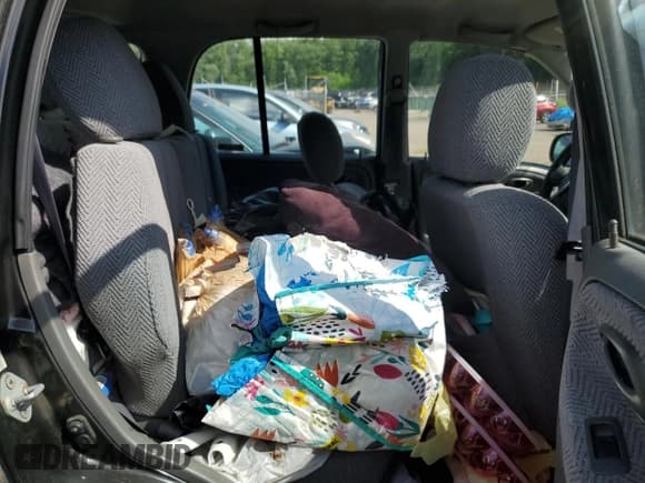 ✅ 1999 Suzuki Grand Vitara JLX • VIN: JS3TD62VXX4100236 • Лот: 57228075. Опубликован ранее на Copart с пробегом Не указан. Бесплатный доступ к архиву аукционных продаж из США и подробный отчёт об истории автомобиля на DreamBid. Изображение 11.