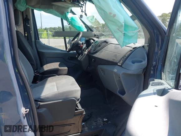 ✅ 2019 Ford Transit • VIN: 1FTYR3XM6KKB28883 • Lot: 42578545. Listed on IAAI with 107,204 mi. Free auction sales archive from the USA and detailed vehicle history report at DreamBid. Image 5.