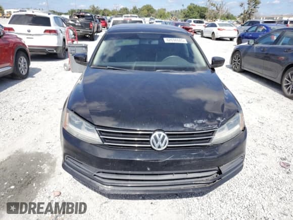 ✅ 2017 Volkswagen Jetta S • VIN: 3VW2B7AJ7HM293310 • Лот: 82698685. Опубликован ранее на Copart с пробегом 15 800 миль. Бесплатный доступ к архиву аукционных продаж из США и подробный отчёт об истории автомобиля на DreamBid. Изображение 5.