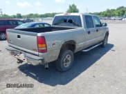 ✅ 2002 GMC Sierra 2500HD SLE • VIN: 1GTHK23112F233463 • Lot: 42576849. Wystawiony na IAAI z przebiegiem 391 992 mil. Bezpłatny archiwum sprzedaży aukcyjnych z USA i szczegółowy raport historii pojazdu na DreamBid. Zdjęcie 4.
