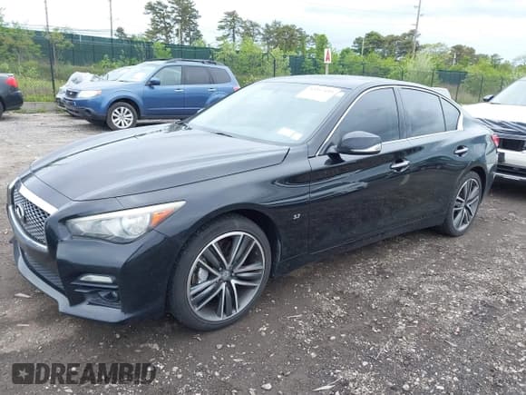 ✅ 2014 Infiniti Q50 Premium • VIN: JN1BV7AR5EM690394 • Лот: 42267493. Опубликован ранее на IAAI с пробегом 131 627 миль. Бесплатный доступ к архиву аукционных продаж из США и подробный отчёт об истории автомобиля на DreamBid. Изображение 2.