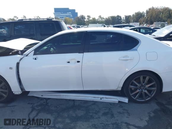 ✅ 2015 Lexus GS 350 • VIN: JTHBE1BL3FA008148 • Lot: 41614861. Listed on IAAI with 120,404 mi. Free auction sales archive from the USA and detailed vehicle history report at DreamBid. Image 15.