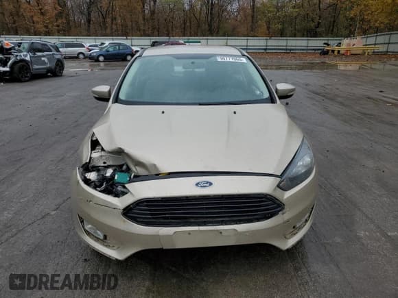 ✅ 2017 Ford Focus SE • VIN: 1FADP3FE1HL283042 • Лот: 90777065. Опубликован ранее на Copart с пробегом 76 323 миль. Бесплатный доступ к архиву аукционных продаж из США и подробный отчёт об истории автомобиля на DreamBid. Изображение 5.