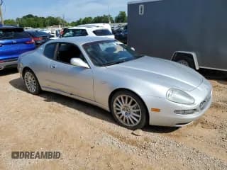 ✅ 2002 Maserati Coupe • VIN: ZAMBC38A120008315 • Lot: 63044885. Wystawiony na Copart z przebiegiem 91 164 mil. Bezpłatny archiwum sprzedaży aukcyjnych z USA i szczegółowy raport historii pojazdu na DreamBid. Zdjęcie 4.