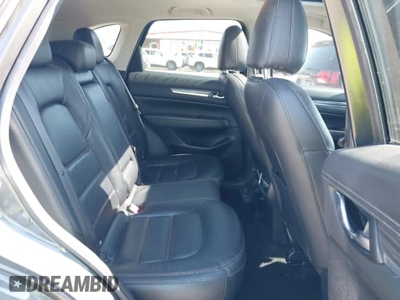 ✅ 2017 Mazda CX-5 Grand Touring • VIN: JM3KFBDLXH0225634 • Lot: 42092029. Listed on IAAI with 86,373 mi. Free auction sales archive from the USA and detailed vehicle history report at DreamBid. Image 8.