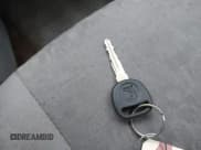 ✅ 2006 Saturn VUE • VIN: 5GZCZ33D66S835888 • Lot: 41513629. Wystawiony na IAAI z przebiegiem 171 887 mil. Bezpłatny archiwum sprzedaży aukcyjnych z USA i szczegółowy raport historii pojazdu na DreamBid. Zdjęcie 11.