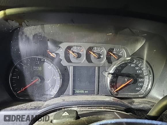 ✅ 2015 Chevrolet Silverado 2500HD Work Truck • VIN: 1GC2CUEG8FZ123188 • Лот: 43876615. Опубликован ранее на IAAI с пробегом 200 485 миль. Бесплатный доступ к архиву аукционных продаж из США и подробный отчёт об истории автомобиля на DreamBid. Изображение 2.