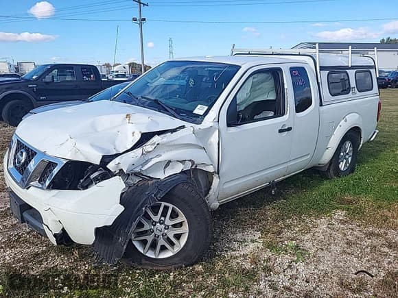 ✅ 2018 Nissan Frontier SV • VIN: 1N6BD0CT2JN727984 • Лот: 43666942. Опубликован ранее на IAAI с пробегом 171 838 миль. Бесплатный доступ к архиву аукционных продаж из США и подробный отчёт об истории автомобиля на DreamBid. Изображение 3.