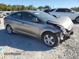 2016 Hyundai Elantra Value Edition с VIN 5NPDH4AE4GH771263, выставлен на аукционе Copart как лот 82385065 с пробегом 130 355 миль миль и Списание • Salvage title. История ставок и продаж доступна на DreamBid. Изображение 4.