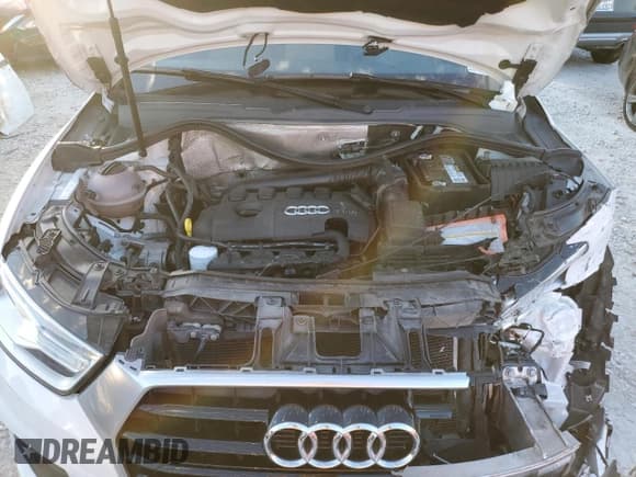 ✅ 2017 Audi Q3 Premium • VIN: WA1BCCFS0HR006957 • Lot: 36330633. Wystawiony na Copart z przebiegiem 86 287 mil. Bezpłatny archiwum sprzedaży aukcyjnych z USA i szczegółowy raport historii pojazdu na DreamBid. Zdjęcie 11.