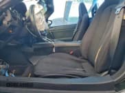 ✅ 2008 Mazda MX-5 Miata Grand Touring • VIN: JM1NC25FX80140123 • Lot: 91047645. Wystawiony na Copart z przebiegiem Nie podano. Bezpłatny archiwum sprzedaży aukcyjnych z USA i szczegółowy raport historii pojazdu na DreamBid. Zdjęcie 7.