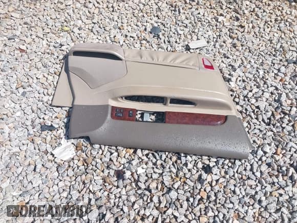 ✅ 2000 Lincoln LS • VIN: 1LNHM87A1YY834775 • Лот: 42688854. Опубликован ранее на IAAI с пробегом 245 916 миль. Бесплатный доступ к архиву аукционных продаж из США и подробный отчёт об истории автомобиля на DreamBid. Изображение 12.