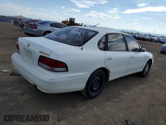 ✅ 1995 Toyota Avalon XLS • VIN: 4T1GB11E9SU007092 • Lot: 58488924. Wystawiony na Copart z przebiegiem 374 548 mil. Bezpłatny archiwum sprzedaży aukcyjnych z USA i szczegółowy raport historii pojazdu na DreamBid. Zdjęcie 3.