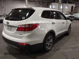 2016 Hyundai Santa Fe SE with VIN KM8SMDHF9GU155898, listed as a IAAI auction lot 43057402 with 118,444 mi miles and . Bid and sale history available at DreamBid. Image 4.