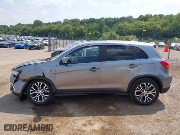 2018 Mitsubishi Outlander SE с VIN JA4AR3AW0JZ013501, выставлен на аукционе IAAI как лот 42916248 с пробегом 116 654 миль миль и . История ставок и продаж доступна на DreamBid. Изображение 14.