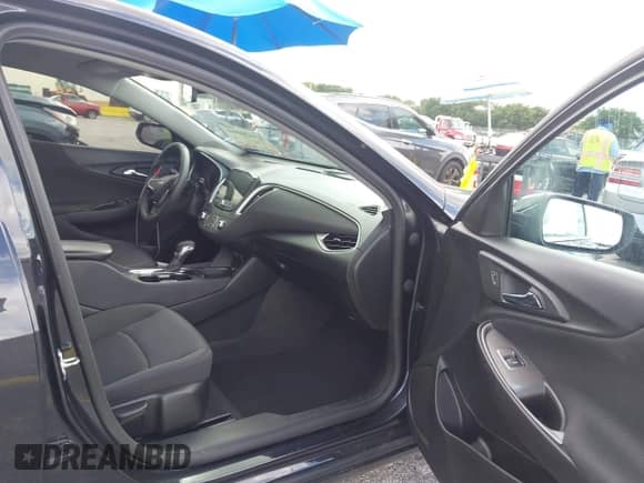 ✅ 2023 Chevrolet Malibu LT • VIN: 1G1ZD5ST8PF130642 • Lot: 43420064. Listed on IAAI with 89,001 mi. Free auction sales archive from the USA and detailed vehicle history report at DreamBid. Image 5.